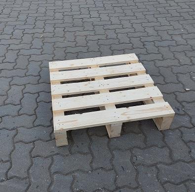 Gebrauchte Paletten um 1 - Euro