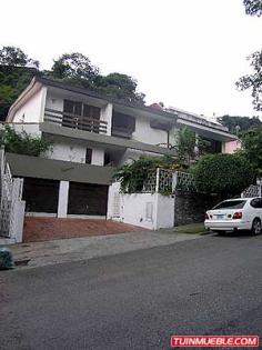 For sale luxury villa in the best zone of the capital venezuela