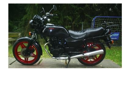 VERKAUFE MEINE HONDA CB 400 T SCHWARZ / ROTE FELGEN