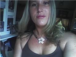 Selbstbewusste sinnliche Frau sucht .