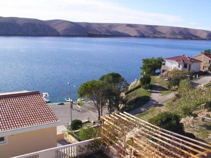 KROATIEN FERIENWOHNUNGEN mit BOOT VERLEIUNG FERIENHAUS Insel PAG 3 FeWo je 6 Per