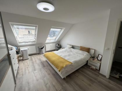 Wunderschöne helle und möblierte 2-Zimmer-Wohnung mitten im Zentrum