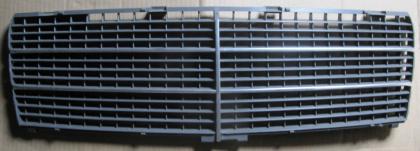Mercedes-Benz Kühlergrill Einsatz mit Zierstäben C-Klasse W202 A 2028880023