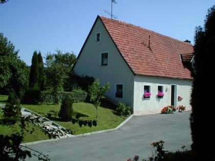 Bauernhaus EInfamilienhaus Einliegerwohnung Scheune u. Garagen