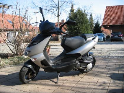 Motorroller Aprilia sr50 Funmaster mit Piaggio-Motor zu verkaufen