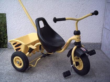 1 PUKY-Dreirad 2 PUKY-Roller R1 und R 03