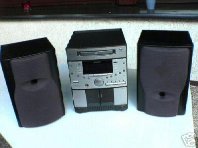 HIFI STEREO Kompakt-Anlage Kompaktanlage Neupreis 298 Euro HIER FÜR 79 Euro