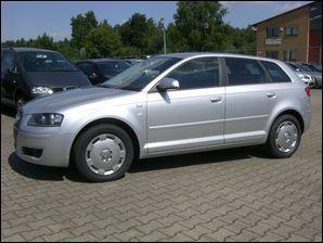 700702 Audi A3 1. 9 TDi Sportback Attraction mit DPF