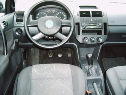 VW Polo 1. 2