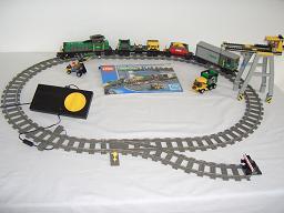 Lego Eisenbahn und viel Zubehör zu ersteigern