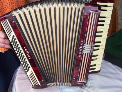 HOHNER VERDI I Akkordeon zu verkaufen