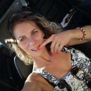 Blond 47 Jahre geschieden und einsam