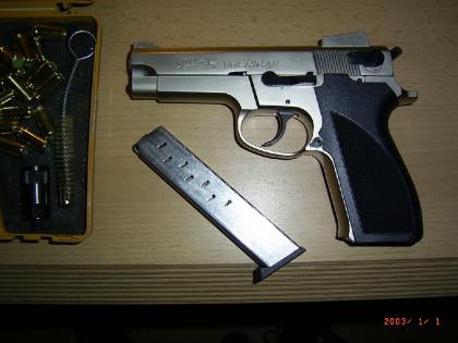 Gas und Signalpistole IWG Mod. American sehr selten