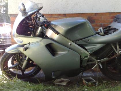 SCHLACHTFEST Ich verkaufe alle Teile meiner Aprilia AF1