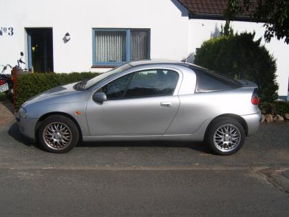 Opel Tigra 1. 6i 16V 132000km TÜV AU Neu