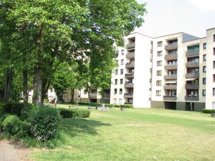 3 Zimmer Eigentumswohnung in Köln-Porz für 100. 000 Euro VB. in einer sehr gepfle