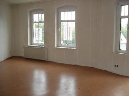 ALTENBURG 5 Zimmer mit 126 m ab 240 Euro Mietfrei 1. OG