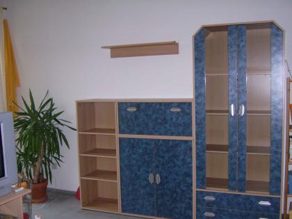 Wohn-/Jugendzimmer-Möbel NEUWERTIG Farbe trendy blau 6-teilig
