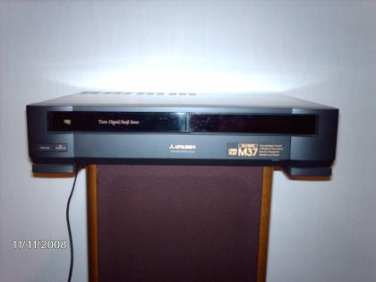 VHS-VIDEO-REKORDER zu verk.