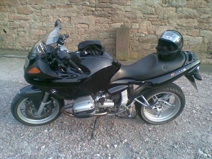 BMW R1100S