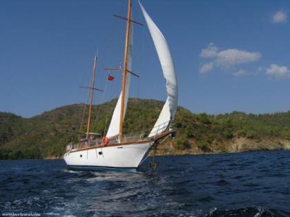 Kizkalesi Yachtcharter 21m Luxus-Motorsegler