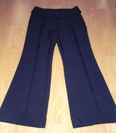 Stoffhose dunkelblau mit Gürtel