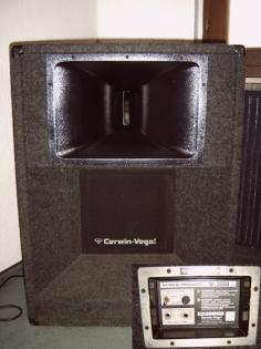 2 x Cerwin Vega Lautsprecher