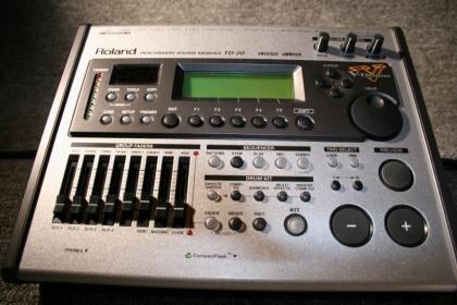 Verkaufe Roland V-Drum Bundle top of the line