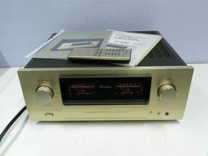 Accuphase E-550 P. I. A High End Vollverstärker DAC 20 AD 20 Vollaustattung