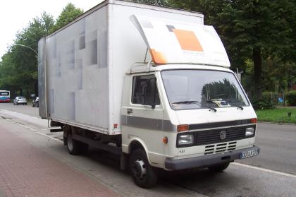 1 LKW mit Fahrer bis zu 8 Stunden für ihren Umzug oder Transport