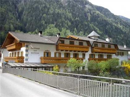 Ferien Urlaub familienfreundlich im Hotel Zur Brücke im Eisacktal in Südtirol