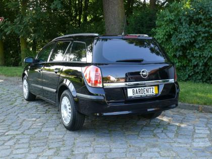 Astra H 1 7 CDTI Kombi mit AHK