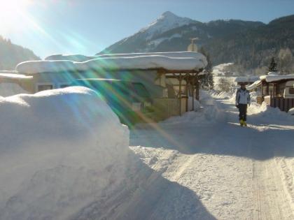 TOP WINTERCAMPING Altenmarkt-Zauchensee-Salzburg - Eriba Nova L 580 V mit 15 m2
