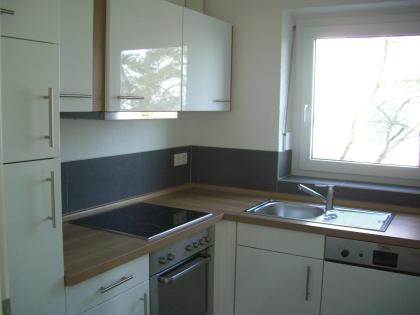 Luxus Pur Aussichtslage Provisionsfrei Designer-Bad und weiße Hochglanz-Einba