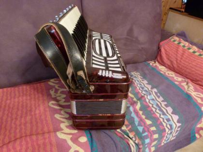 Hohner Morino IV M VM 5555