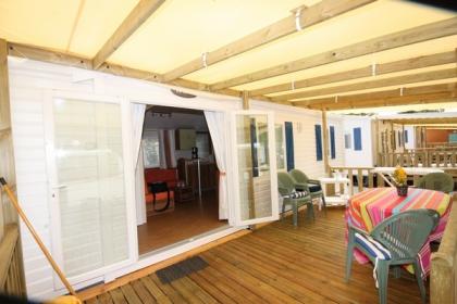 Mobilheim-Mobilhom-Chalet auf Kon Tiki-Urlaub direkt am Sandstrand von St. Tropez