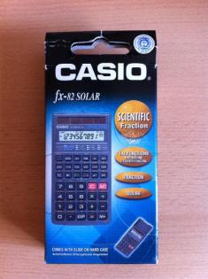 CASIO fx-82 SOLAR scientific fraction wissenschaftlicher Taschenrechner vollstä