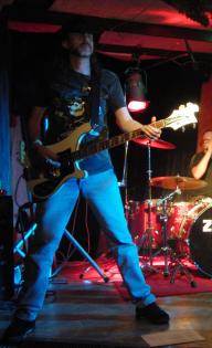 Neugründung - Motörhead Cover Band sucht.