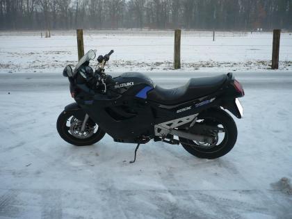 Biete Suzuki GSX 750F GR78A als E-Teilelager