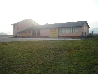 Vielseitiges Gewerbeobjekt in Ungarn