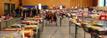 Rehrener Kinderboerse mit Spielzeug aller Art A2 Abf. Rehren 7. März 10 Uhr