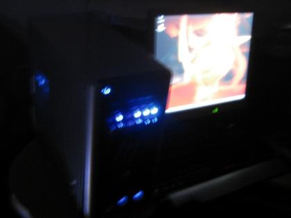 PC-System mit Monitor Tastatur und Maus