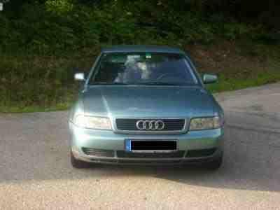 Audi A4 2. 4 i Kombi Bj. 98