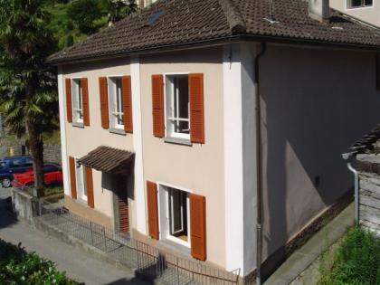 Huebsches EFH in Cama Schweiz