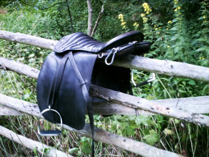 Sattel geeignet für Islandpony zu verkaufen