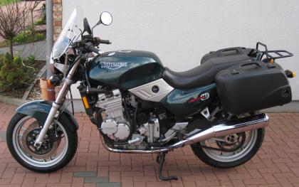 Triumph Trident 750 TOP Zustand mit Koffer Reifen NEU