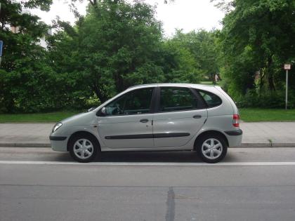 Renault Scenic 1. 6 16V RXE