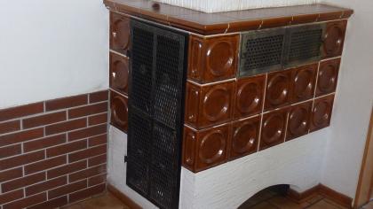 Gut Erhaltener Esch Kachelofen 8kw