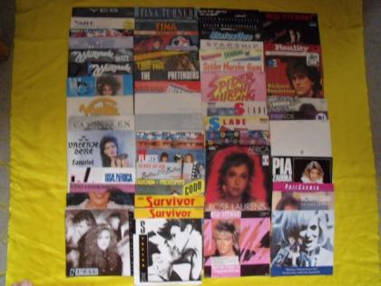 Schallplatten Singels Maxi-Singels und LP s