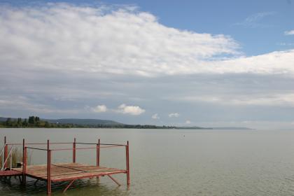 Privat Vermietung am Balaton Ungarn Direkt am See mit Badesteg und Boot